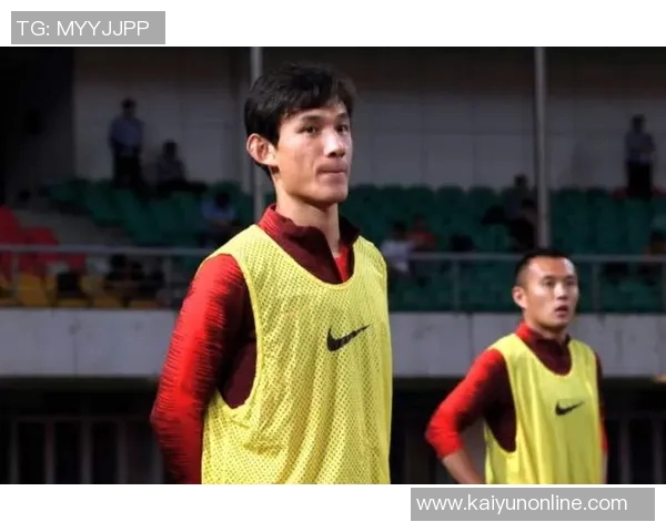 王燊超谈球队人员变动强调专注自我顺其自然的重要性