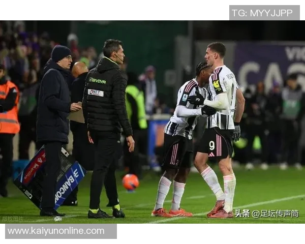 双星齐发力！居莱尔助攻伊尔迪兹梅开二度助力世预赛胜利