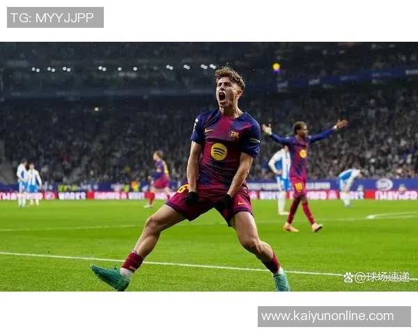 巴萨积极推进续约中场小将胡安埃尔南德斯已进行数月谈判